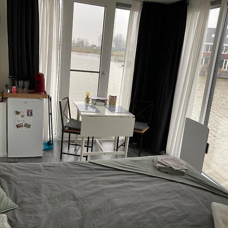 Bed & Breakfast 'T Westergouwertje Gouda Esterno foto